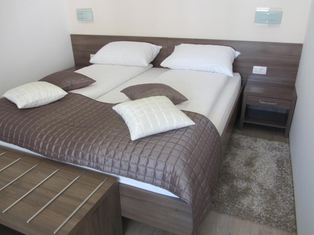 Villa Tollazzi Logatec Chambre photo